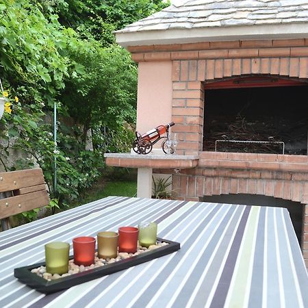 Apartments Dragun ポドストラナ エクステリア 写真